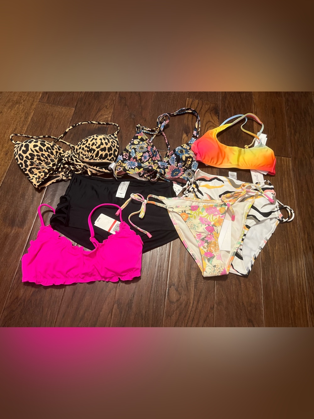 Lot of 7 Pieces Salt + Cove 
Swimwear Mix & Match Size XS 
New  MSRP $155 XSP4
